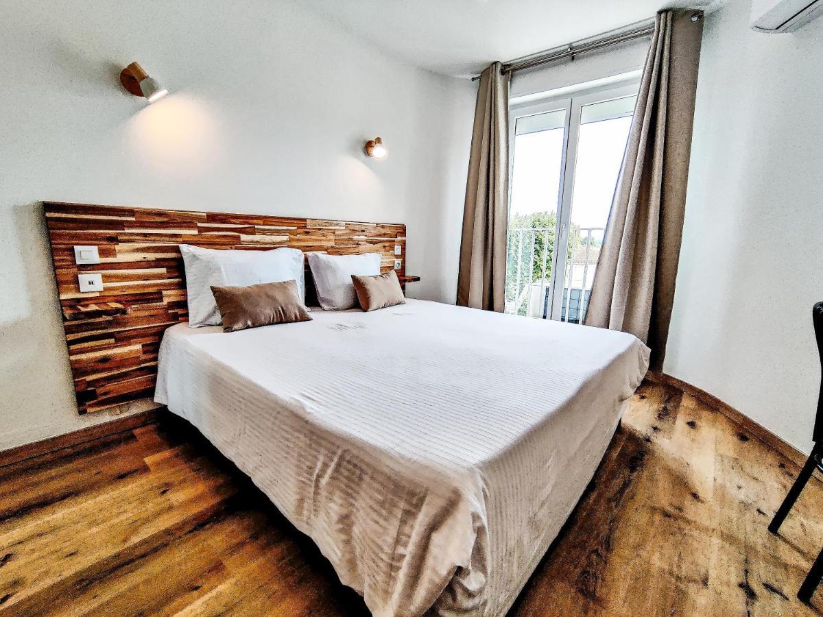 Hotel Du Lez Боллен Экстерьер фото